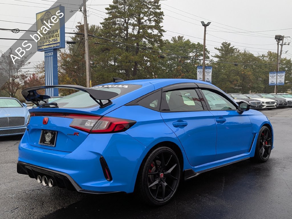 Used 2023 Honda Civic Type R image 8
