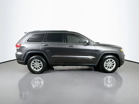 Used 2019 Jeep Grand Cherokee Laredo RWD image 7