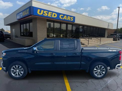 Used 2021 Chevrolet Silverado 1500 LT AWD/4WD image 7