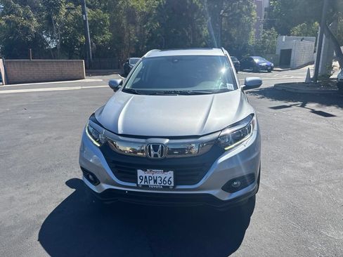 Used 2022 Honda HR-V EX image 10