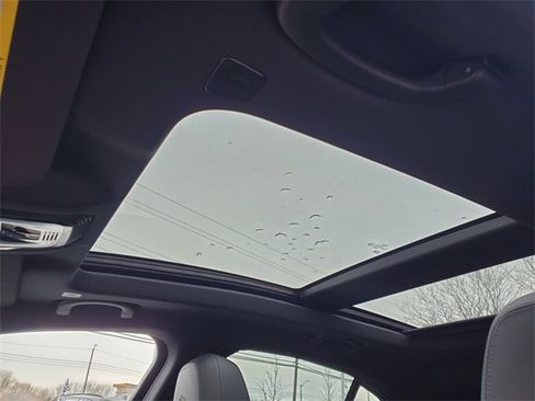 Used 2023 Alfa Romeo Stelvio Ti image 35