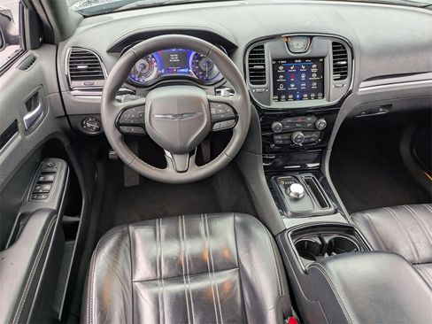 Used 2023 Chrysler 300 S image 25