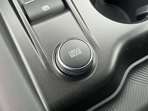 New 2026 Ford Explorer Active image 17