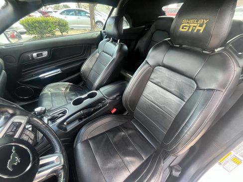 Used 2022 Ford Mustang GT Premium w/ GT Performance Package RWD image 36