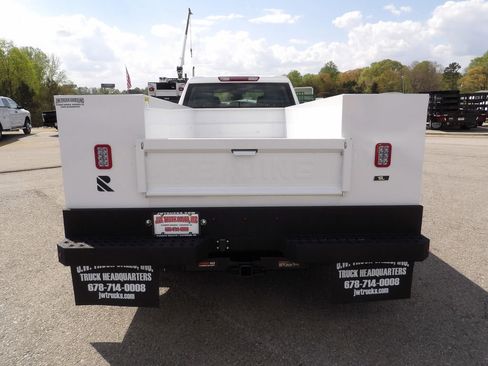 Used 2025 Chevrolet Silverado 3500 W/T AWD/4WD image 6