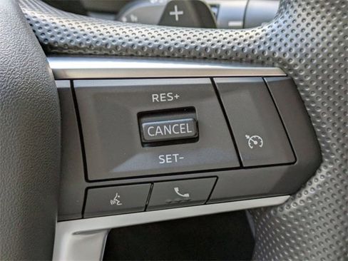 New 2025 Mitsubishi Outlander ES image 27