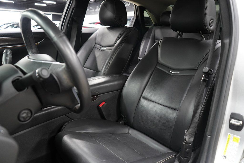 Used 2018 Cadillac XTS Luxury FWD image 12