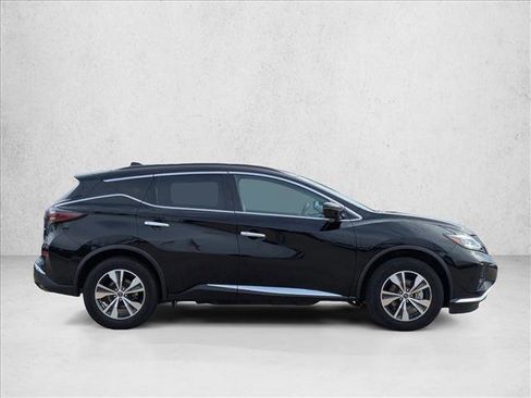 Used 2023 Nissan Murano SV image 4