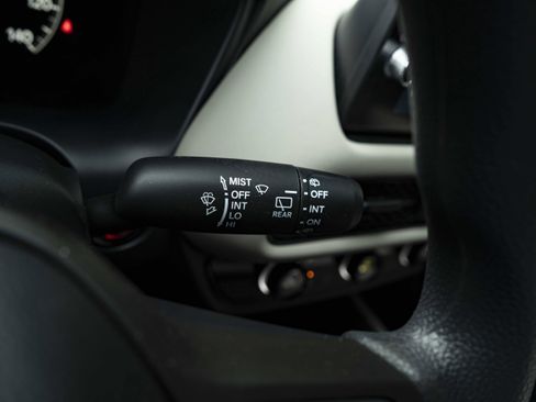 Used 2026 Honda HR-V LX image 25