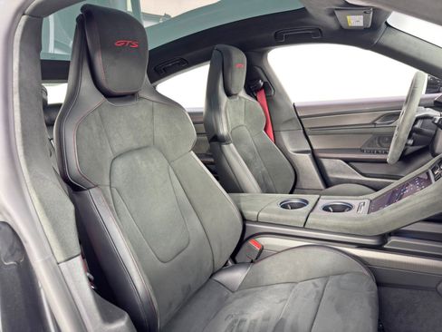 Used 2023 Porsche Taycan GTS image 40