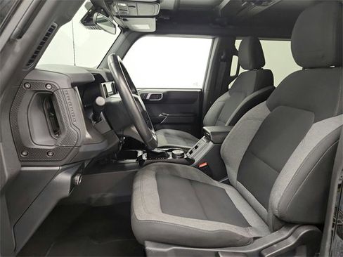 Used 2025 Ford Bronco Big Bend image 16