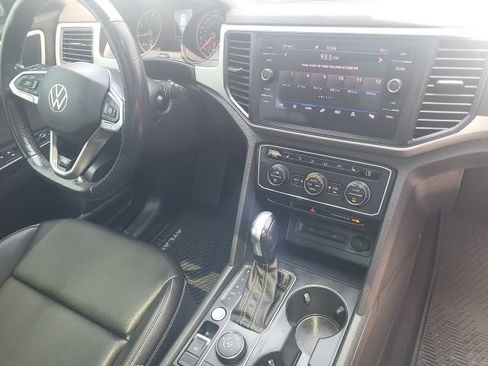 Used 2021 Volkswagen Atlas SE w/ Panoramic Sunroof Package AWD/4WD image 29