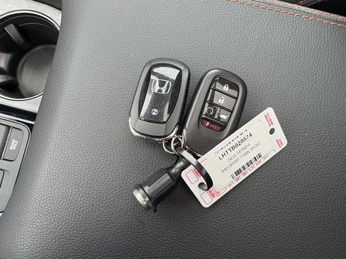 Certified 2026 Honda Passport TrailSport image 36