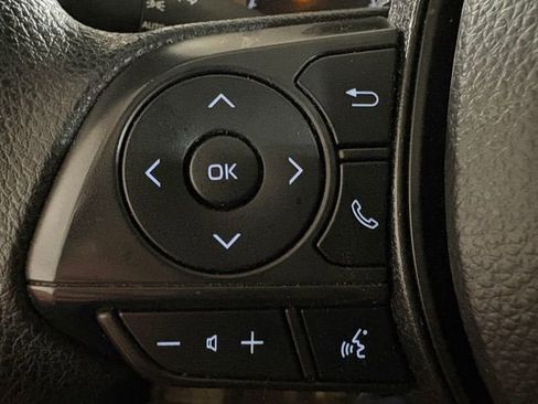 Certified 2024 Toyota Corolla LE image 10