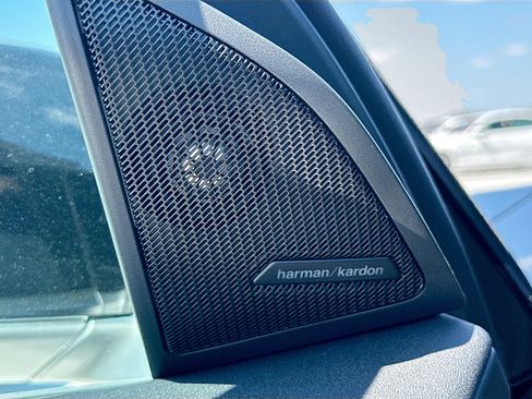 New 2025 BMW X3 xDrive30i image 18