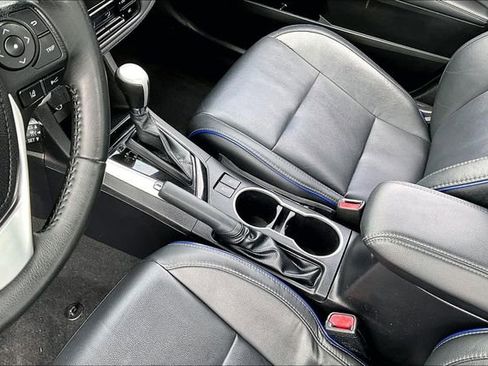 Used 2019 Toyota Corolla XSE FWD image 17