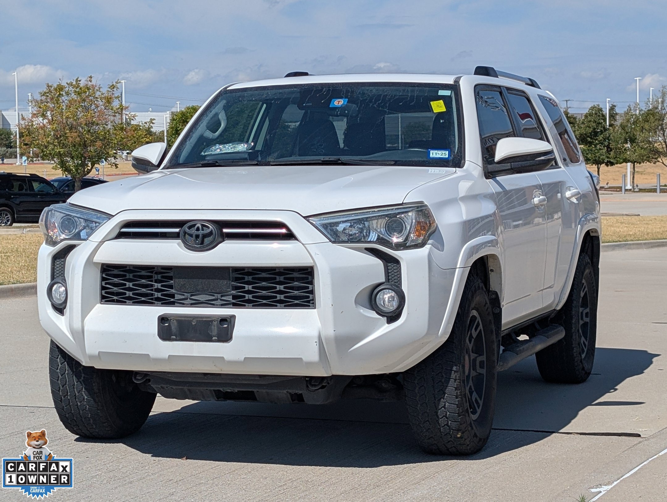 Used 2020 Toyota 4Runner SR5 Premium w/ Moonroof Package RWD image 9