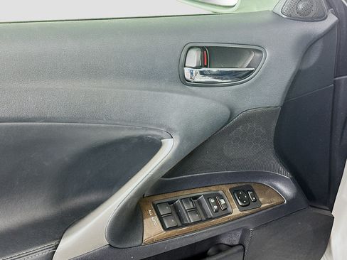 Used 2010 Lexus IS 250 RWD image 15