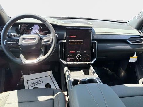 New 2026 GMC Acadia AT4 w/ Luxury Package AWD/4WD image 15