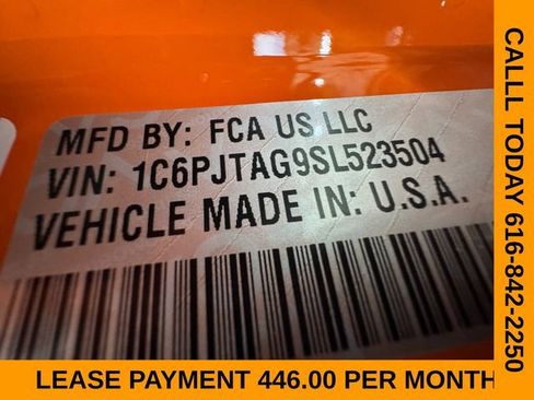 New 2025 Jeep Gladiator Sport image 25