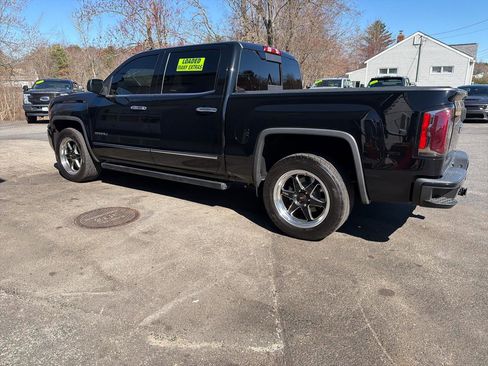 Used 2017 GMC Sierra 1500 Denali w/ Denali Ultimate Package AWD/4WD image 5