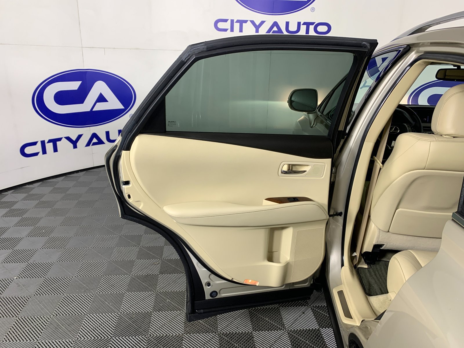 Used 2013 Lexus RX 350 FWD w/ Navigation Pkg image 30