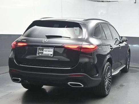 Used 2026 Mercedes-Benz GLC 300 image 7