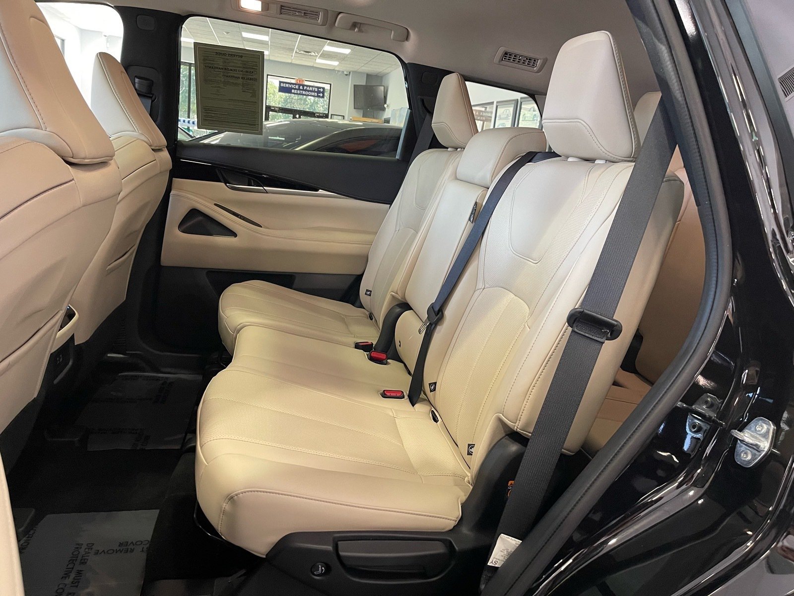 Used 2025 INFINITI QX60 Pure FWD image 33