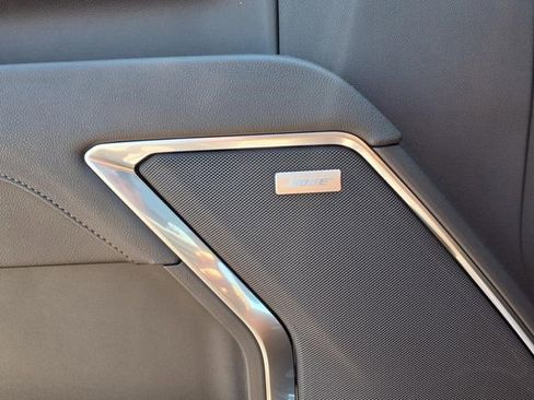 New 2025 GMC Sierra 2500 SLT w/ SLT Premium Package image 26