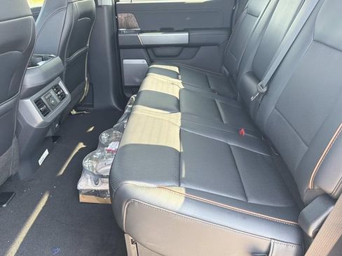 New 2026 Ford F250 Lariat w/ FX4 Off-Road Package AWD/4WD image 25