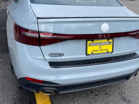 New 2026 Volkswagen Jetta GLI Autobahn FWD image 17
