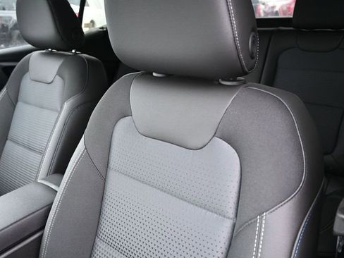 New 2026 Chevrolet Trax LT w/ Driver Confidence Package image 18