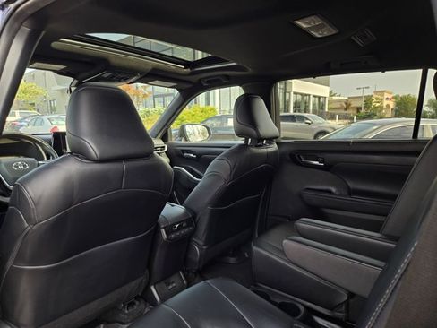 Used 2024 Toyota Highlander XSE AWD/4WD image 20