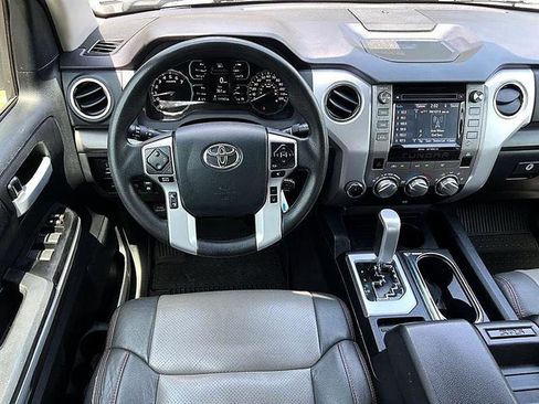 Used 2019 Toyota Tundra SR5 w/ SR5 Upgrade Package AWD/4WD image 19