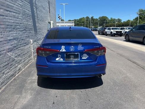 Used 2022 Honda Civic Sport image 3