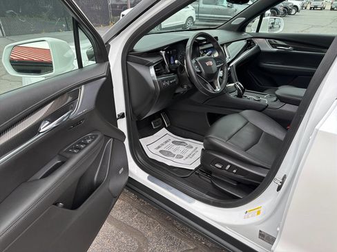 Used 2020 Cadillac XT6 Sport AWD/4WD image 26