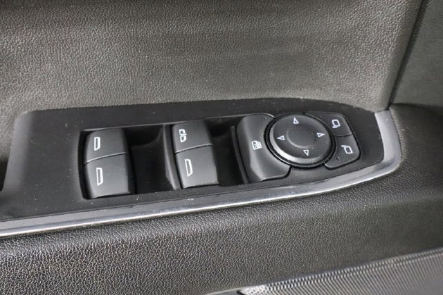 Used 2023 Chevrolet Silverado 1500 LT AWD/4WD image 22