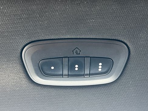 Used 2021 RAM 1500 Limited w/ Bed Utility Group AWD/4WD image 15
