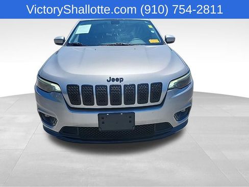 Certified 2020 Jeep Cherokee Latitude Plus FWD image 3