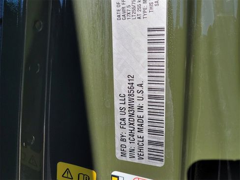 Used 2021 Jeep Wrangler Unlimited Willys image 18