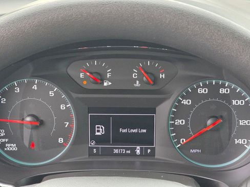 Used 2025 Chevrolet Malibu LT FWD image 19