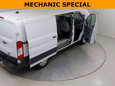 Used 2018 Ford Transit 250 130 Low Roof w/ Exterior Upgrade Package RWD image 43