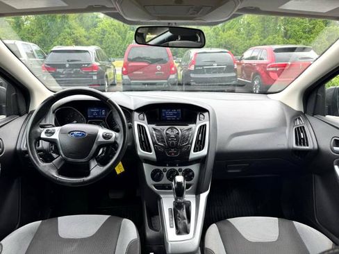 Used 2012 Ford Focus SE image 17