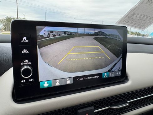 Certified 2023 Honda HR-V EX-L image 14