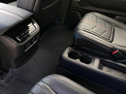 Used 2026 Nissan Armada PRO-4X w/ Captain's Chari Seat Package AWD/4WD image 25