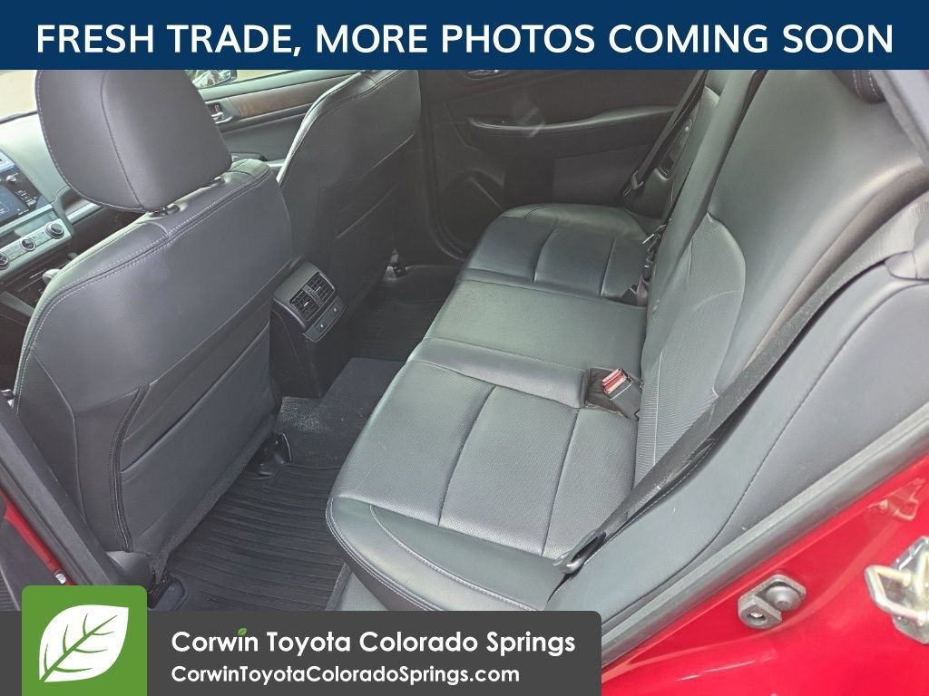 Used 2017 Subaru Outback 3.6R Limited AWD/4WD image 9