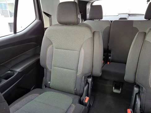 Certified 2018 Chevrolet Traverse LT image 13