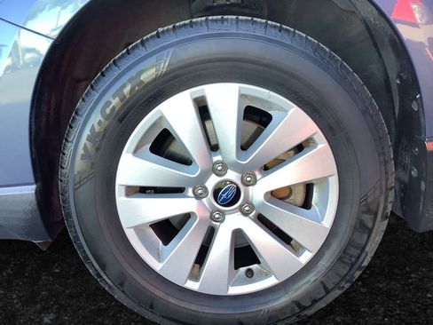 Used 2015 Subaru Outback 2.5i Premium AWD/4WD image 27