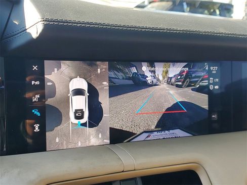 Used 2023 Porsche Taycan image 25