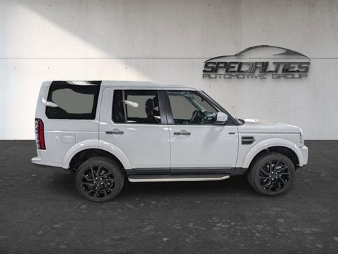 Used 2016 Land Rover LR4 HSE image 11